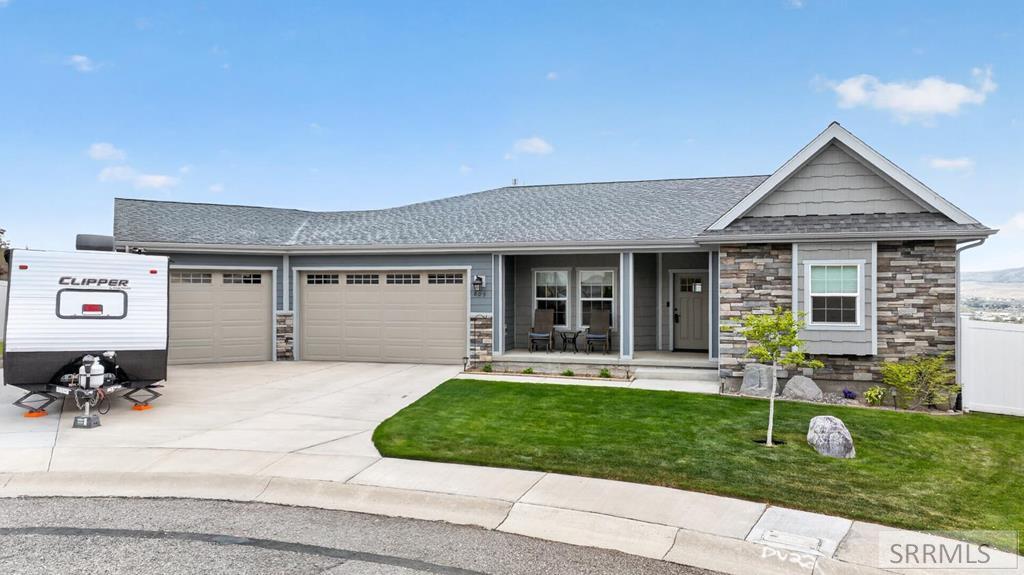 MLS #2185406 image #0