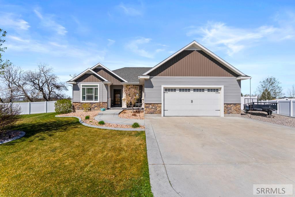 MLS #2185432 image #0