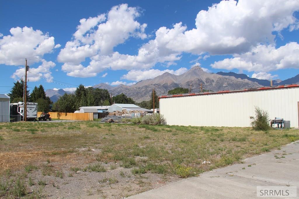 MLS #2185600 image #0