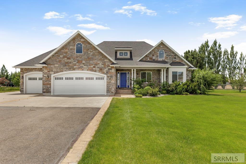 MLS #2185672 image #0