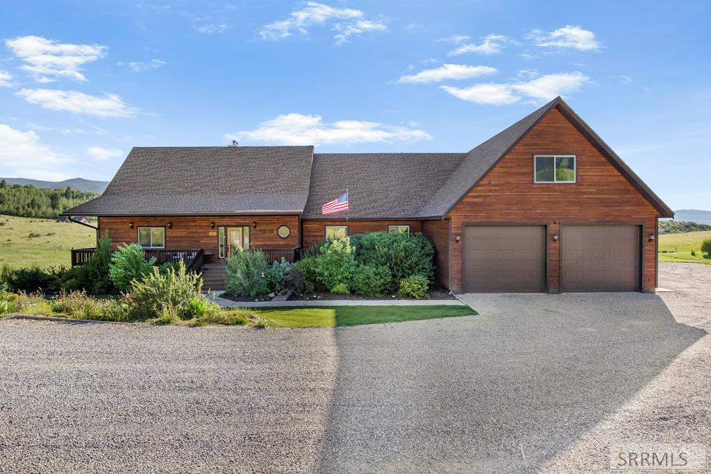 MLS #2185821 image #0