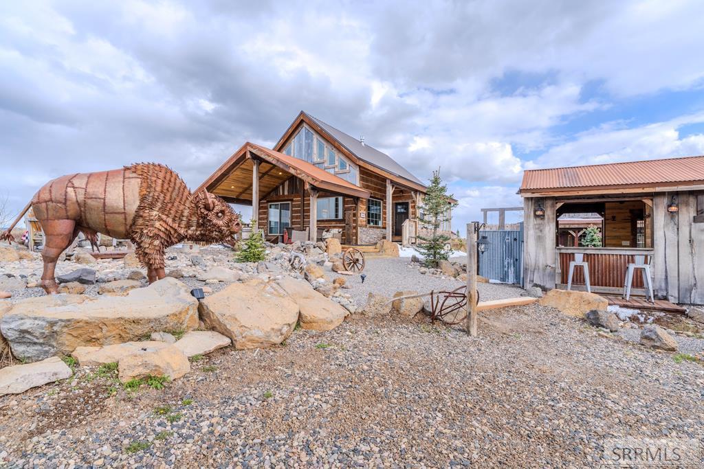 MLS #2185904 image #0