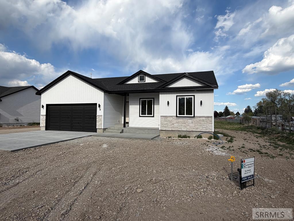 MLS #2185926 image #0