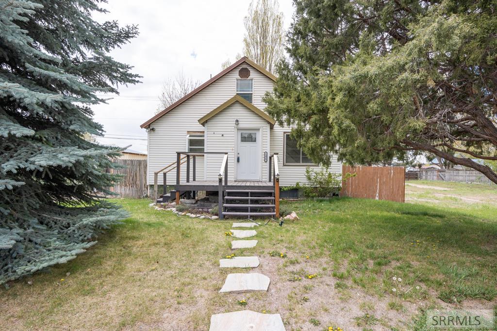 MLS #2185928 image #0