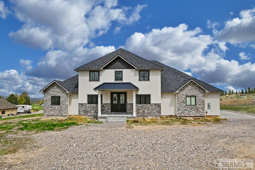 MLS #2185953 image #0