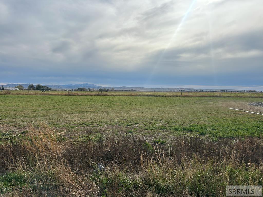 MLS #2185999 image #0
