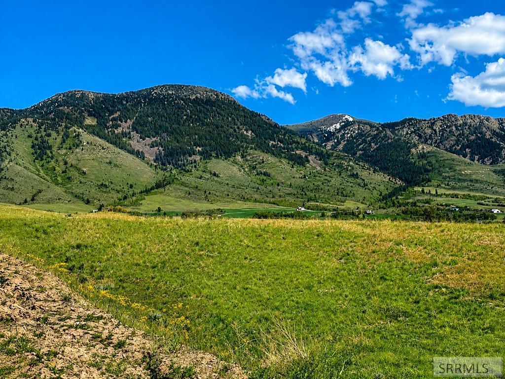 MLS #2186299 image #0