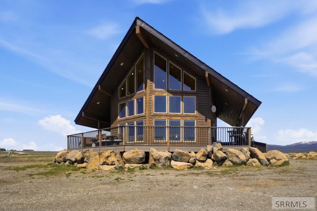 MLS #2186302 image #0