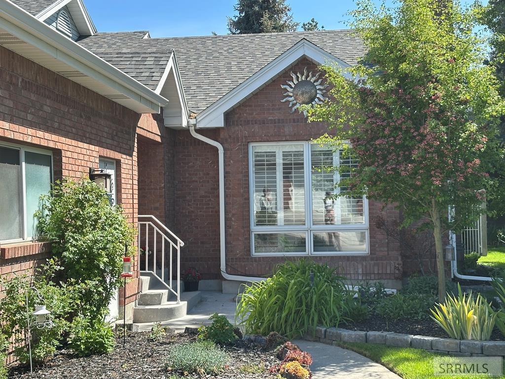 MLS #2186359 image #0