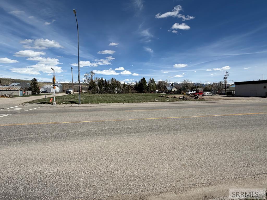 MLS #2186401 image #0