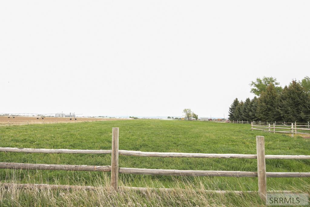 MLS #2186415 image #0