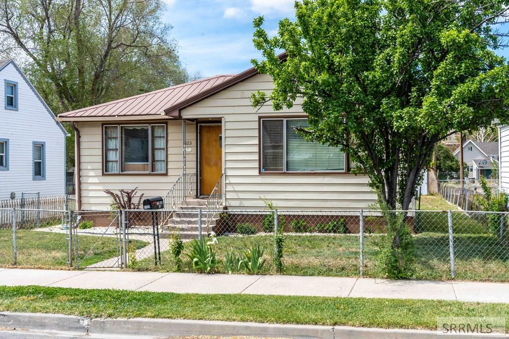 MLS #2186427 image #0