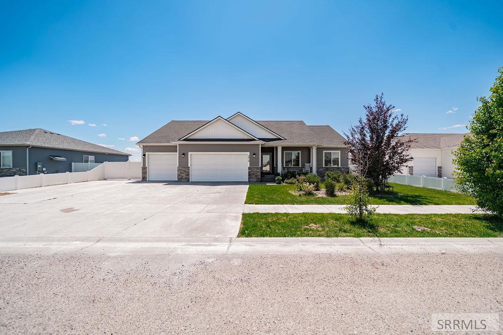 MLS #2186855 image #0