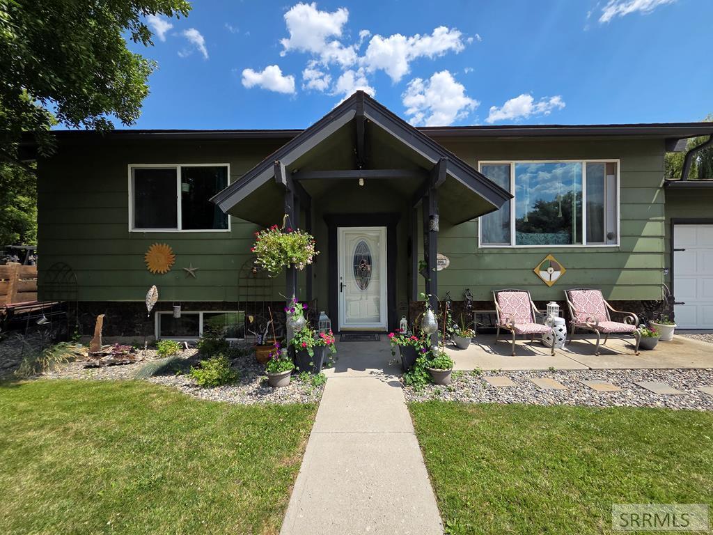 MLS #2186916 image #0