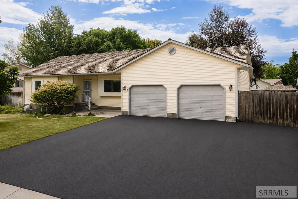 MLS #2187382 image #0