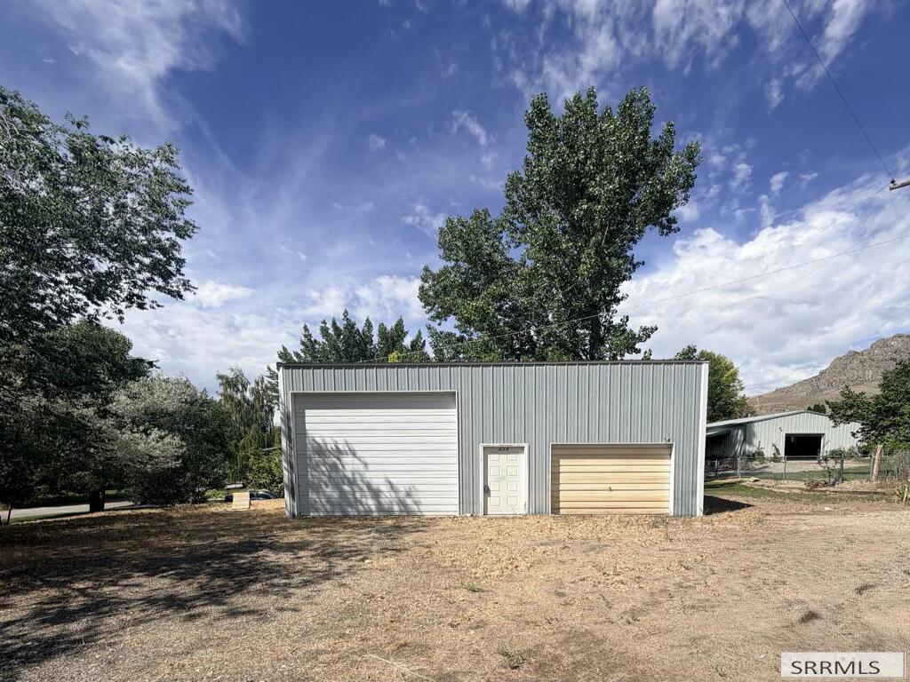 MLS #2187413 image #0