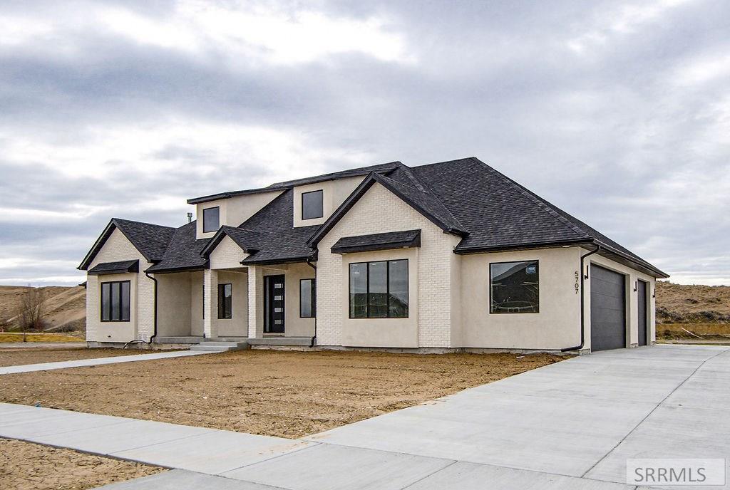 MLS #2187462 image #0