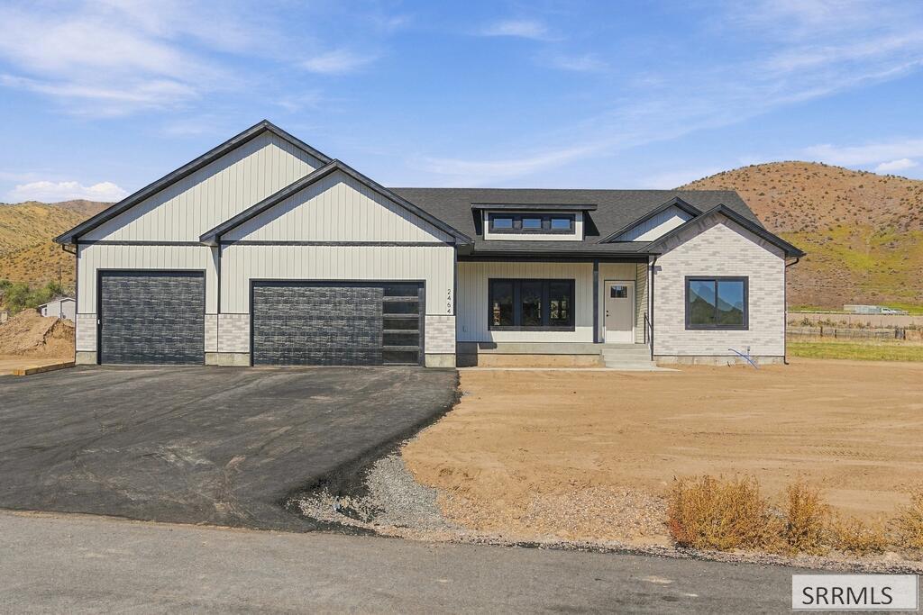 MLS #2187477 image #0