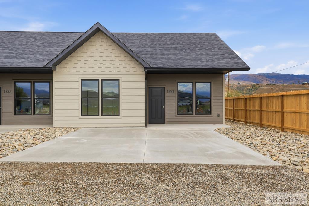 MLS #2187521 image #0