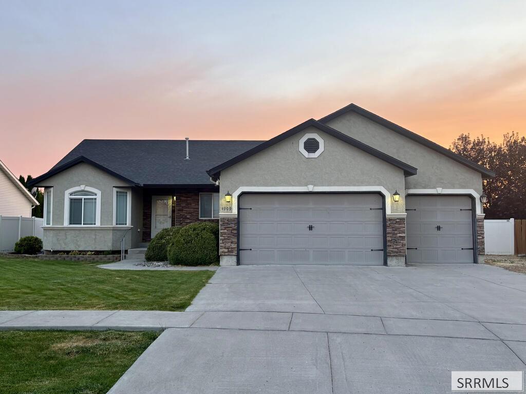 MLS #2187882 image #0