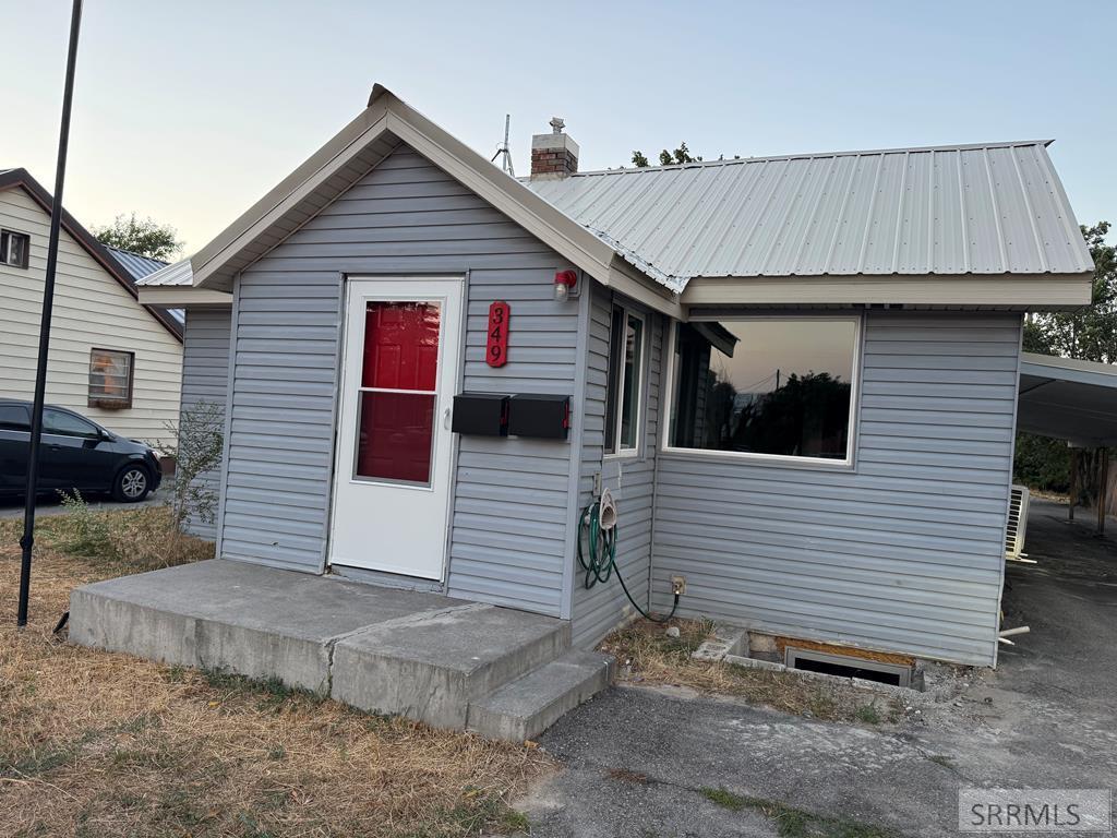 MLS #2187949 image #0