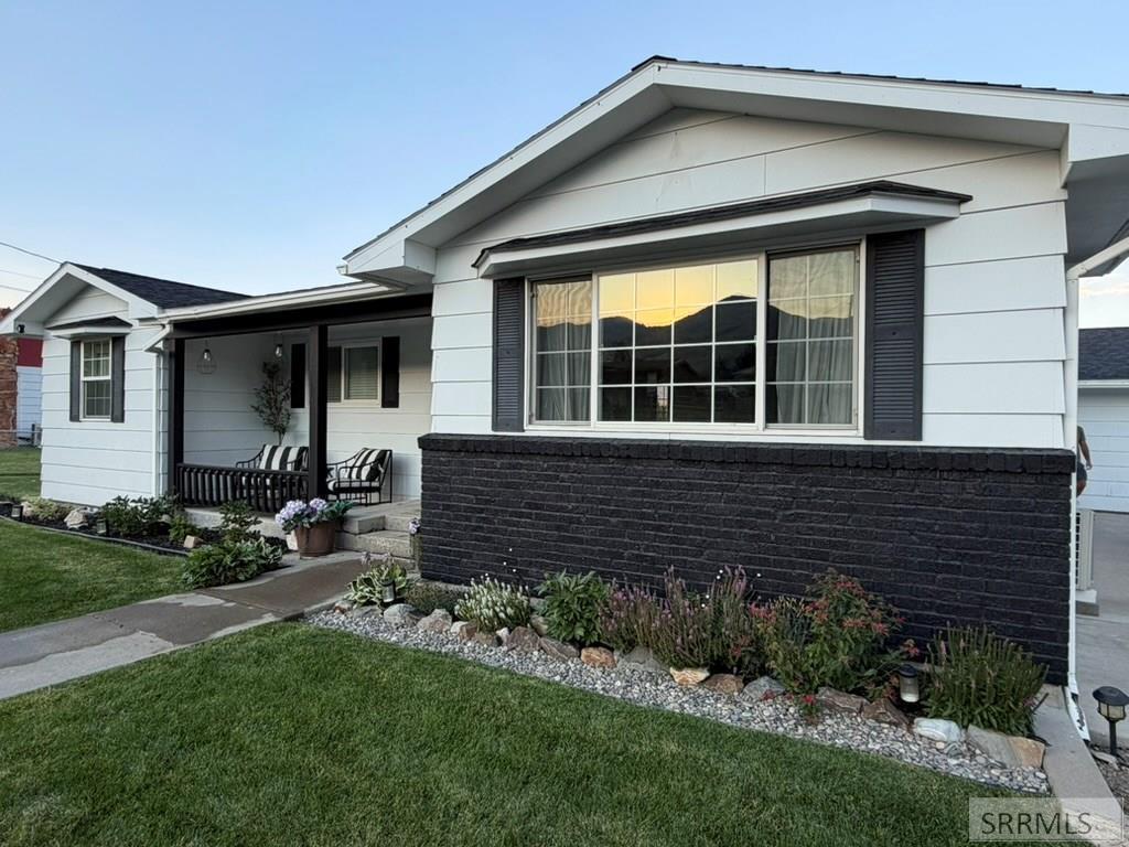MLS #2188200 image #0