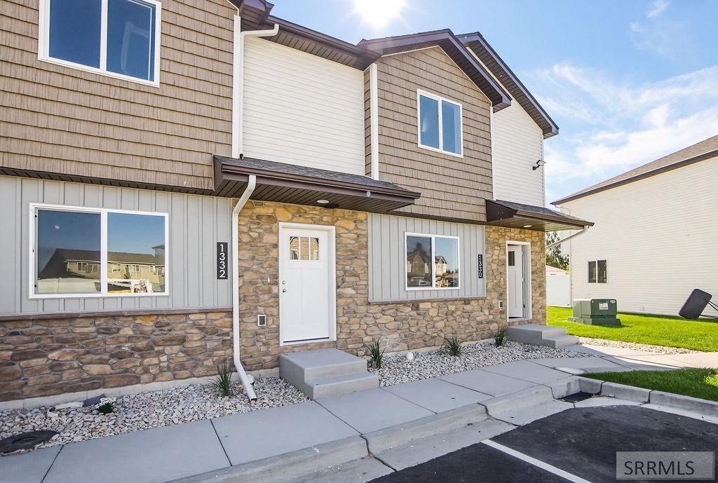 MLS #2188244 image #0