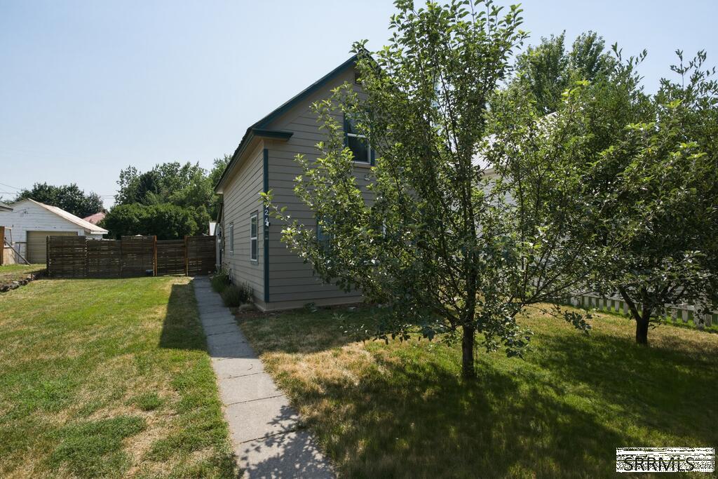 MLS #2188570 image #0