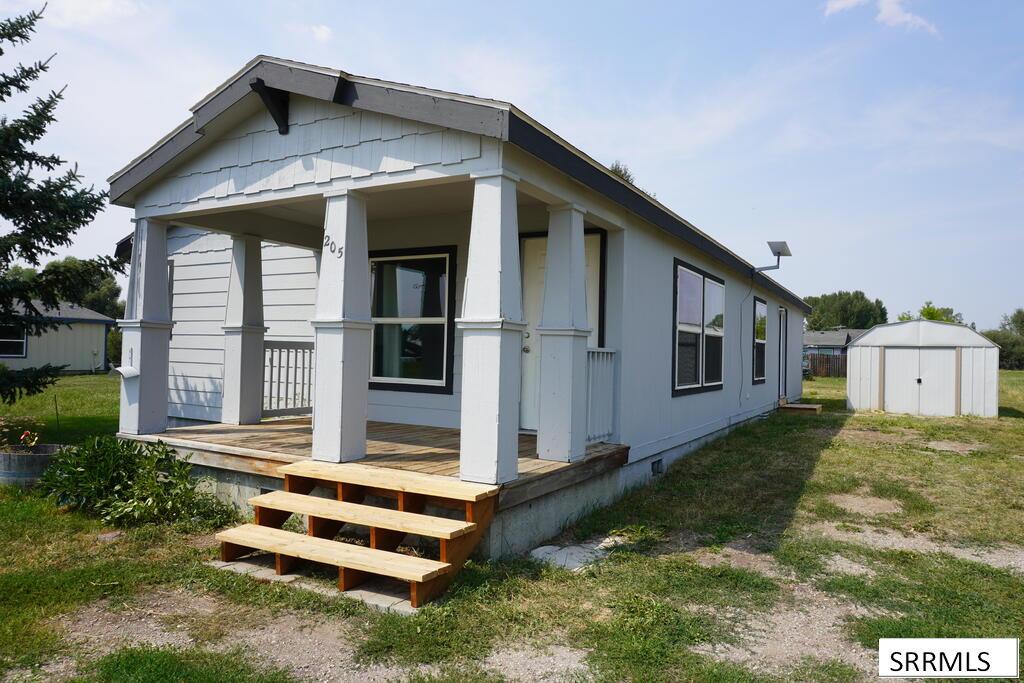 MLS #2188640 image #0