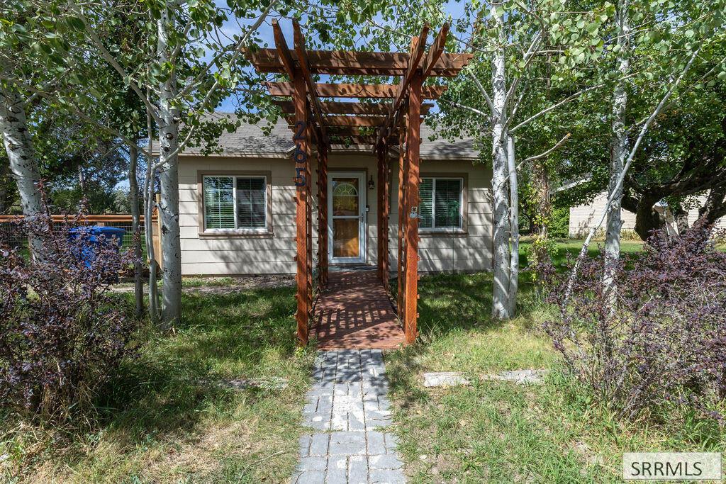MLS #2188775 image #0