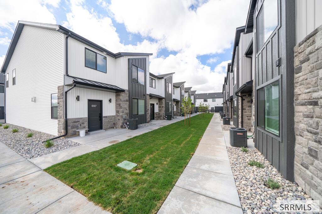 MLS #2188804 image #0