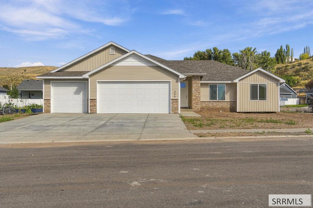 MLS #2188950 image #0
