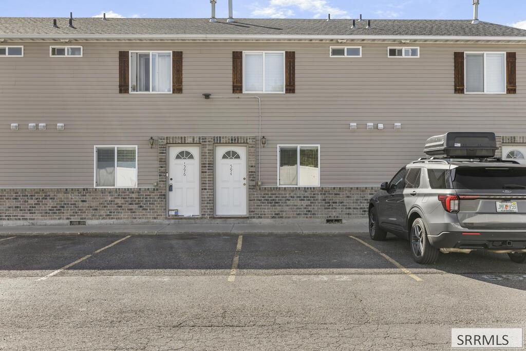 MLS #2188976 image #0