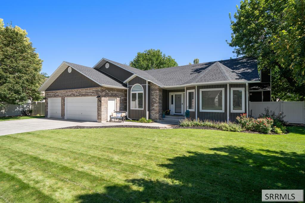MLS #2189093 image #0