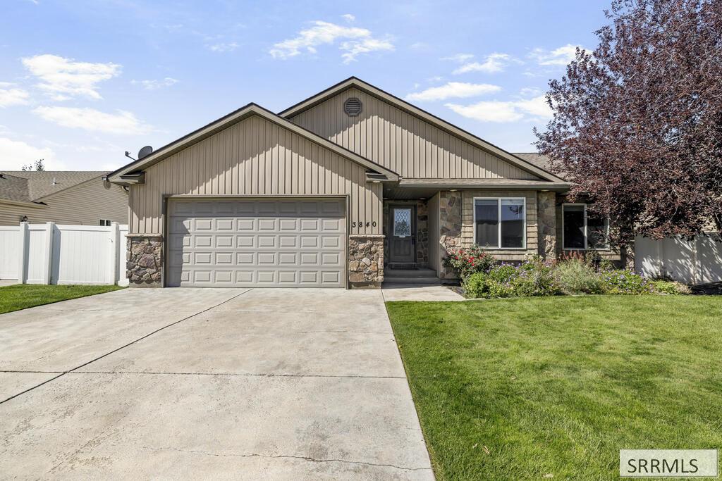 MLS #2189113 image #0