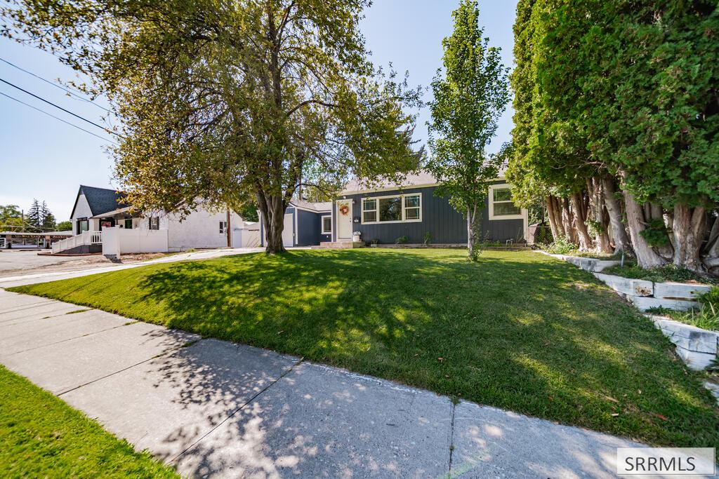 MLS #2189119 image #0