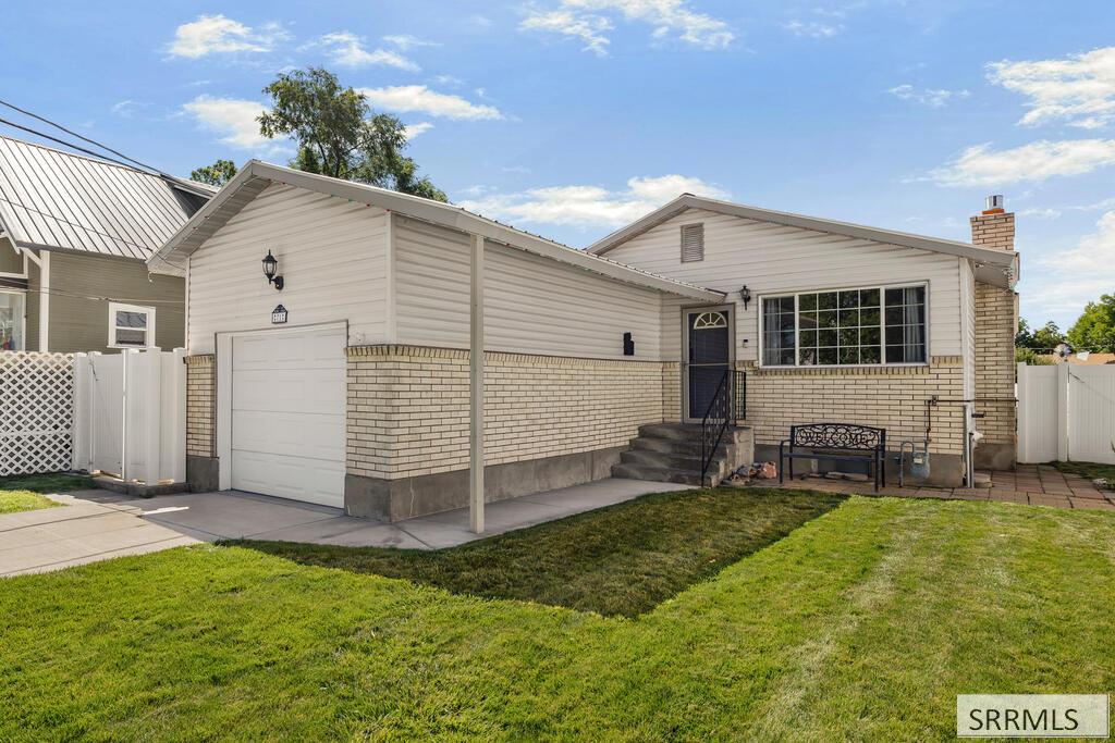 MLS #2189134 image #0