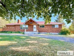 MLS #2189221 image #0