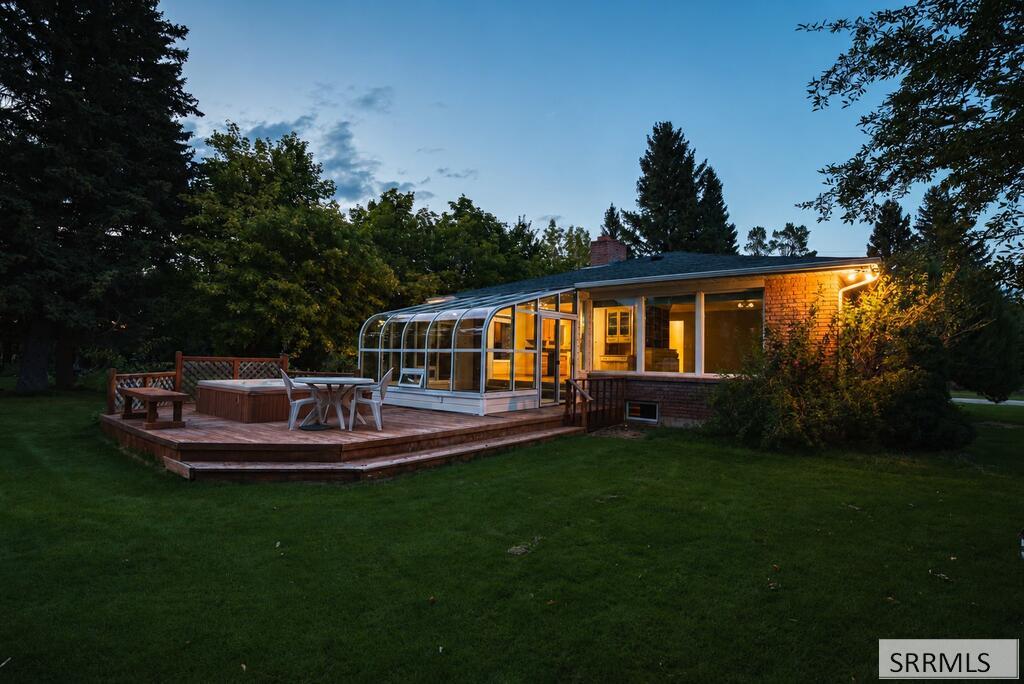 MLS #2189248 image #0