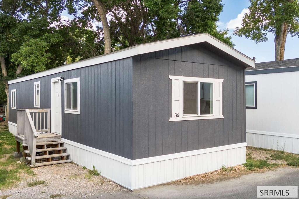 MLS #2189344 image #0