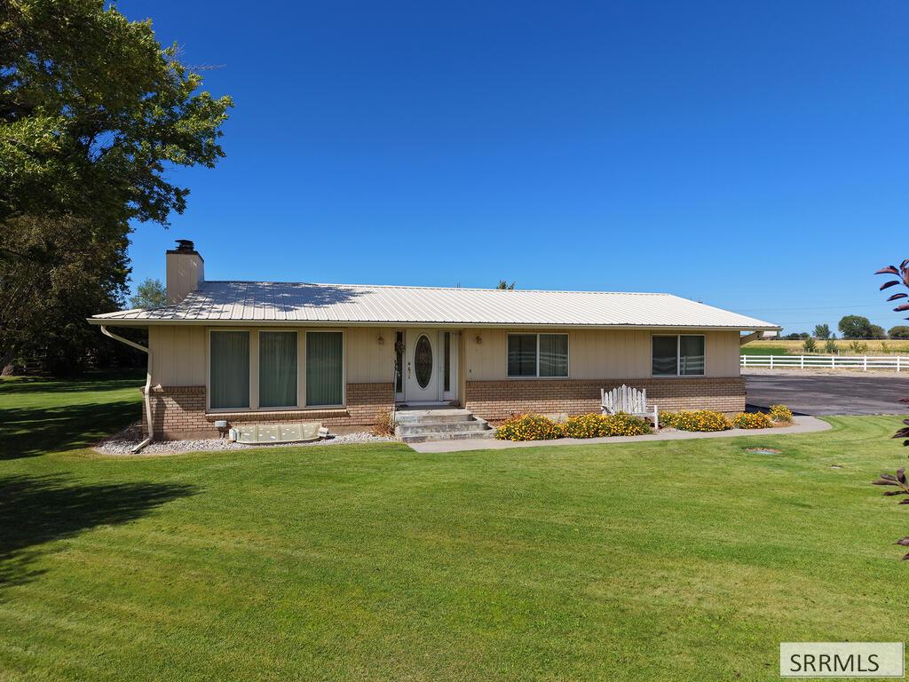 MLS #2189370 image #0