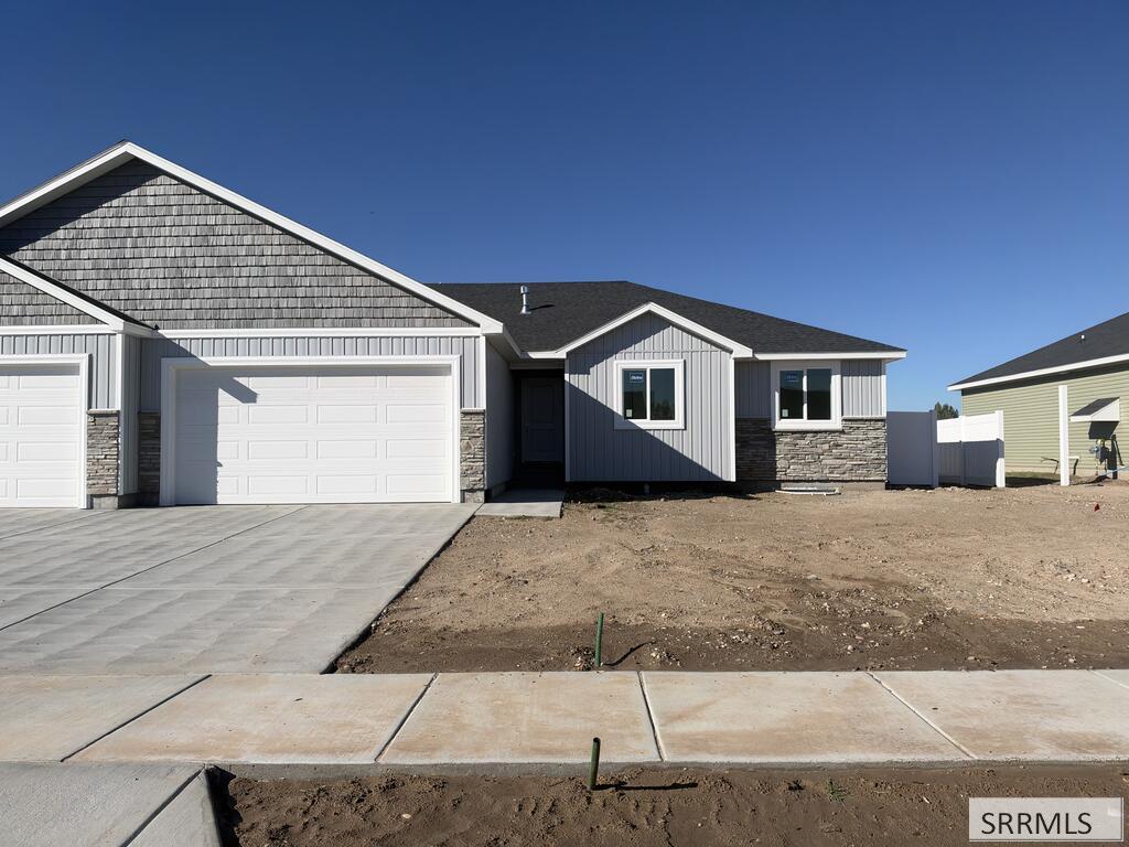 MLS #2189394 image #0