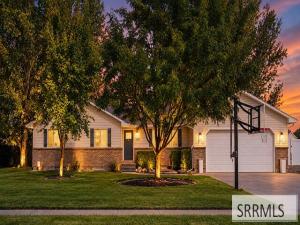 MLS #2189425 image #0