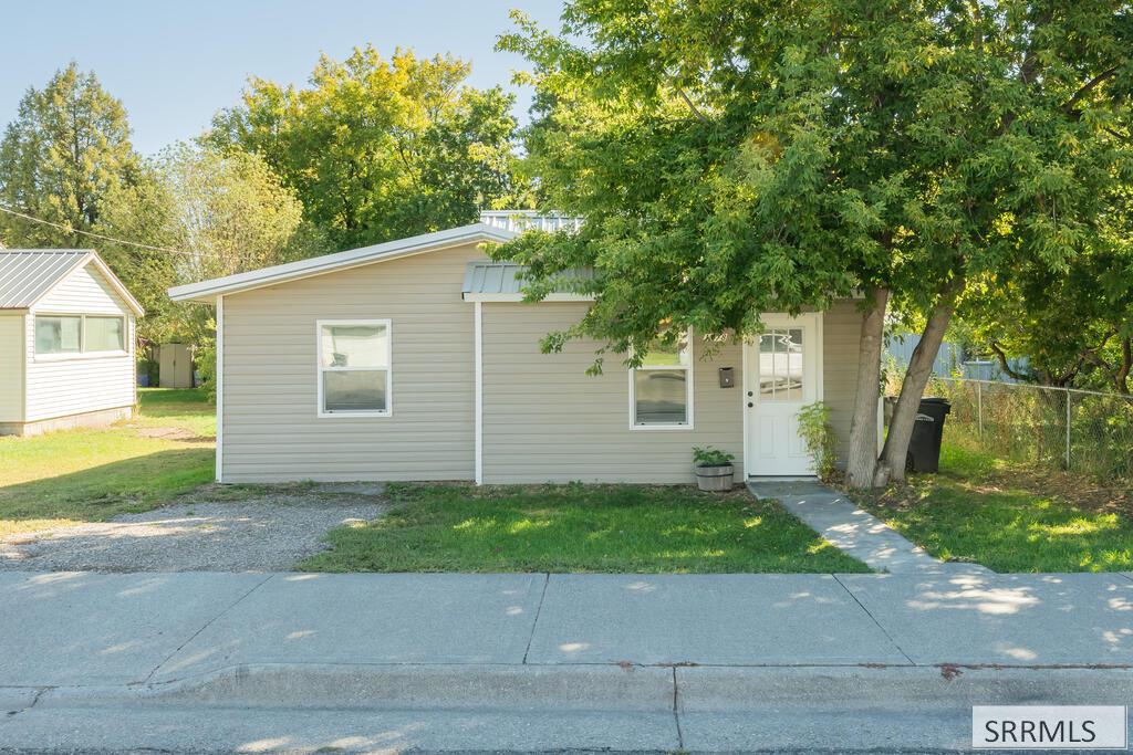 MLS #2189486 image #0