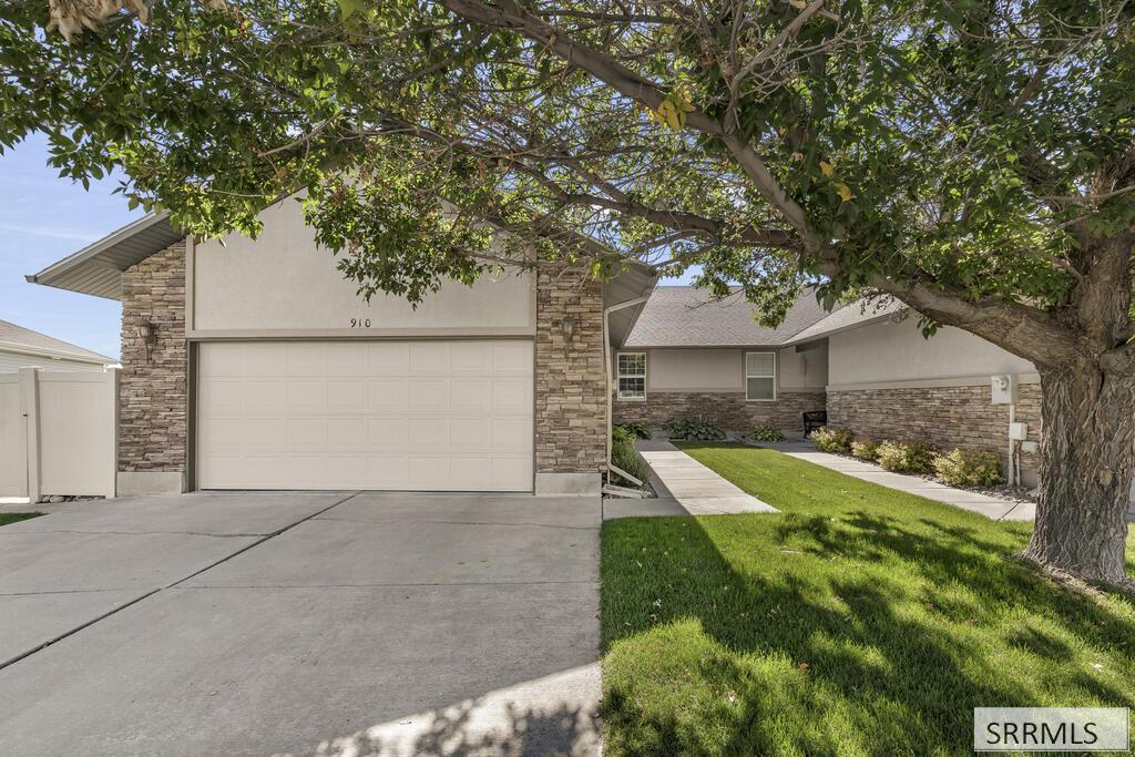 MLS #2189489 image #0