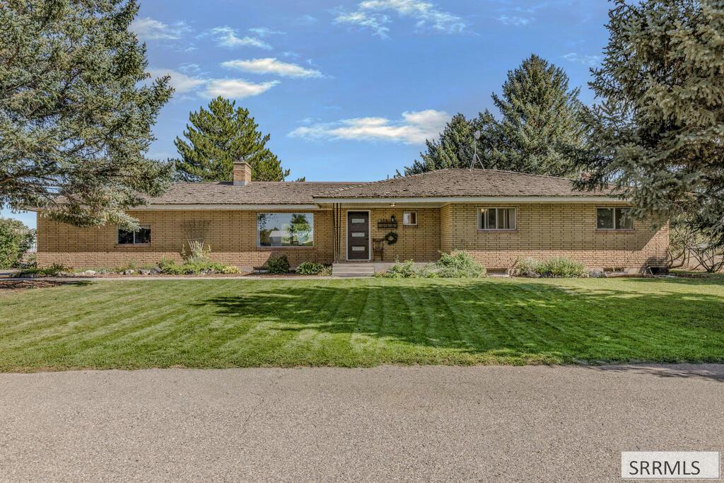 MLS #2189496 image #0