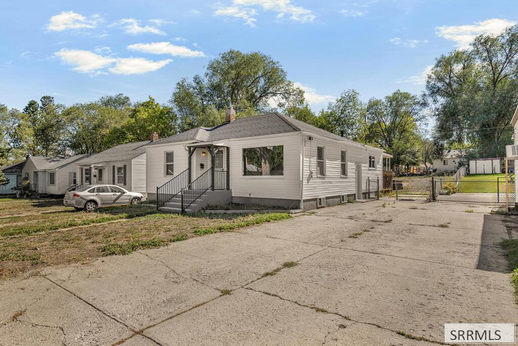 MLS #2189526 image #0