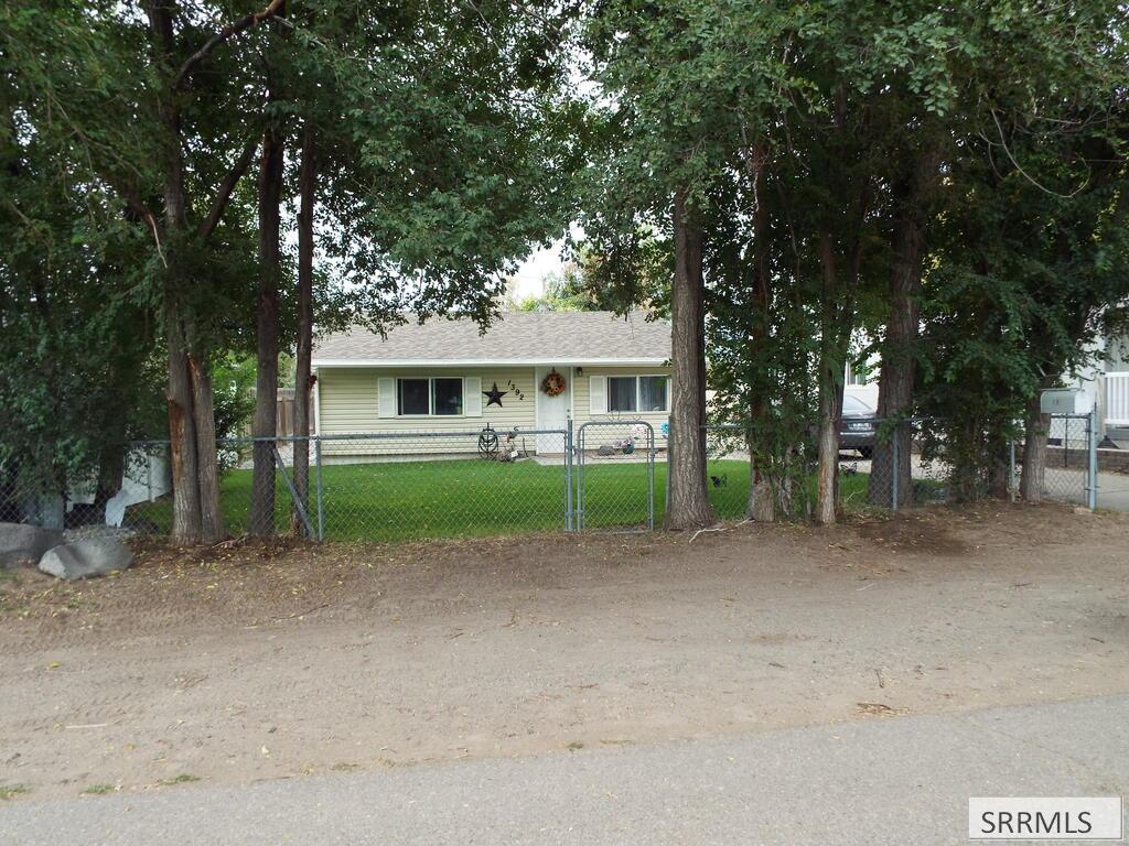 MLS #2189560 image #0