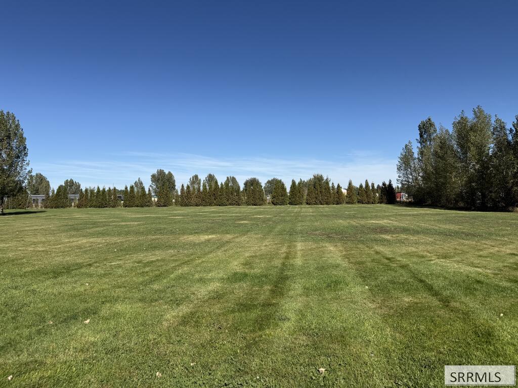 MLS #2189565 image #0