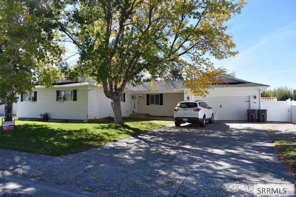 MLS #2189575 image #0